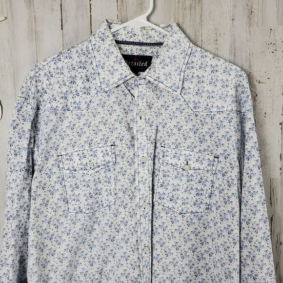 Detailed Button Down Shirt Blue White Size XL - Picture 10 of 12